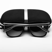 Last inn bildet i Galleri-visningsprogrammet, New Design Polarized Solbriller for menn
