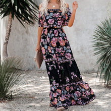 Last inn bildet i Galleri-visningsprogrammet, Off Shoulder-trykt maxi-kjole
